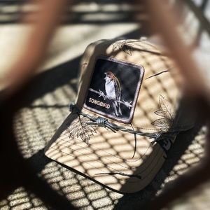 NIB Limited Edition Goorin Brothers “Songbird” Sparrow Trucker Hat